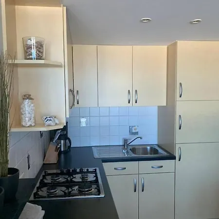 Beautiful 2-bed In Wenduine