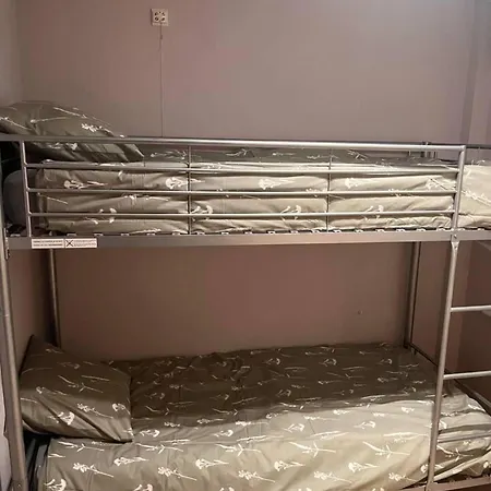 Beautiful 2-bed In